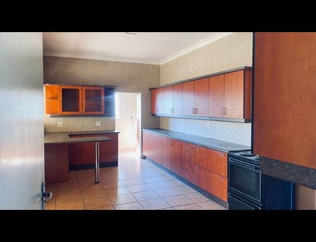 4 BEDROOM PROPERTY TO RENT IN BIRCHLEIGH